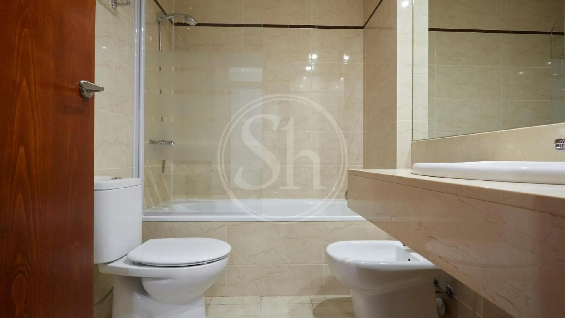 Bonito Apartamento Con Terraza Apartment Barcelona 0*,  Spain